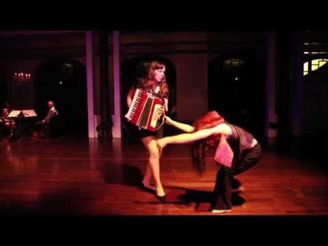 Damien Ricketson – The Secret Noise, Accordion dance duo (2014)