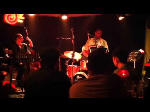 Antonio Hart a night in shanghai