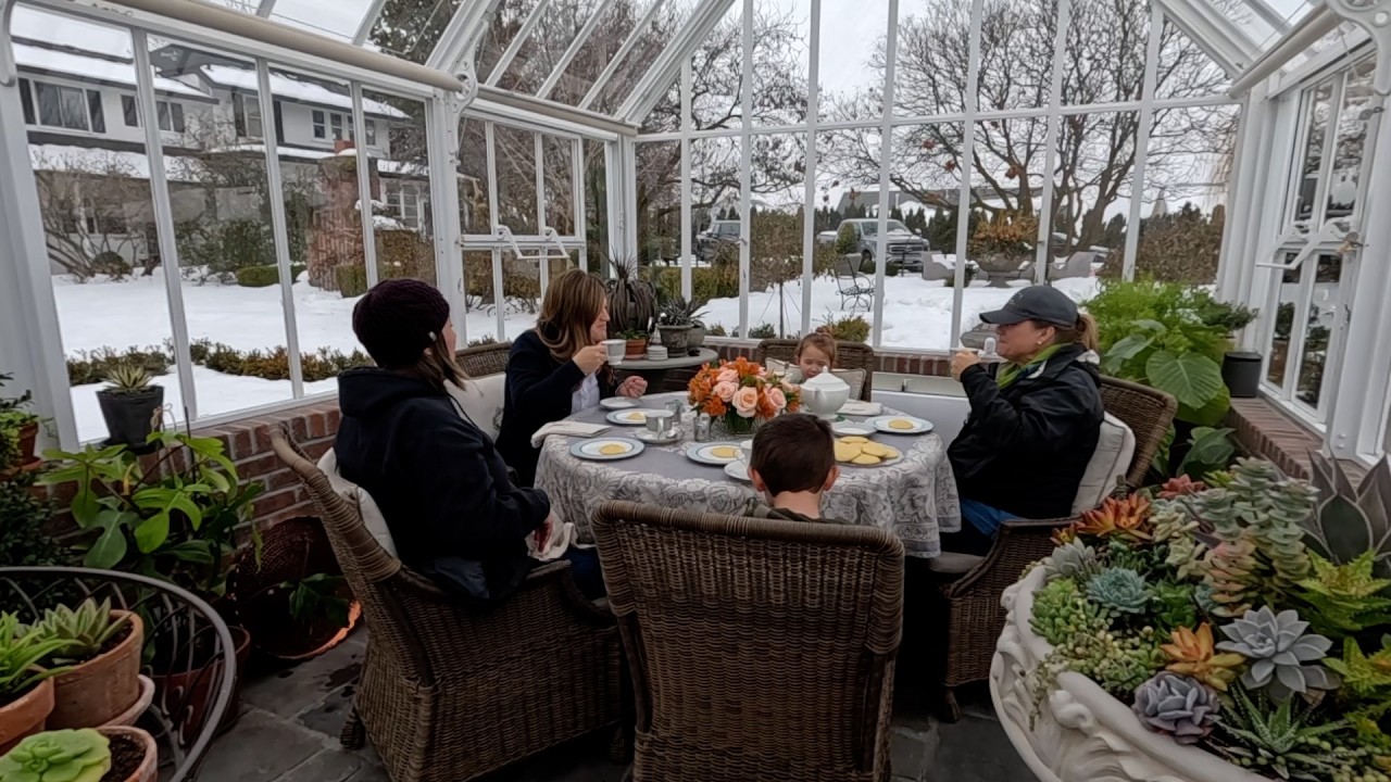 Planting Beans, Baking Spring Lime Tea Cookies & Cleaning the Greenhouse Cushions! 🤪🐈🙌
