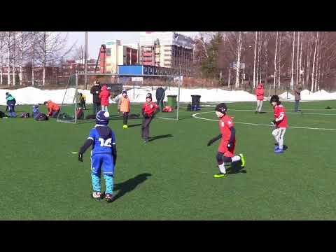 2022-04-09 EBK/Valkoinen - Kasiysi/Valkoinen