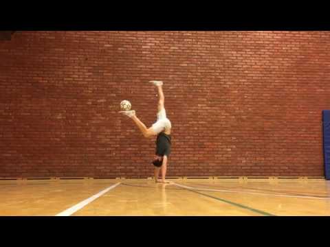 VEE KICK transitions - Erlend Fagerli Freestyle Football