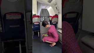 Download lagu Ternyata disitu Pramugari Lion Air menyimpan alat Safety Demo di Pesawat A330 😎 #travel #cabincrew mp3