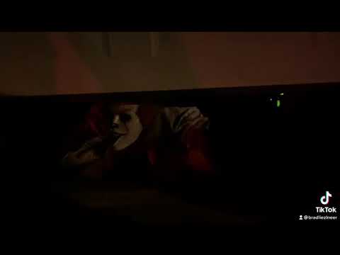 My creepy Halloween I saw pennywise!