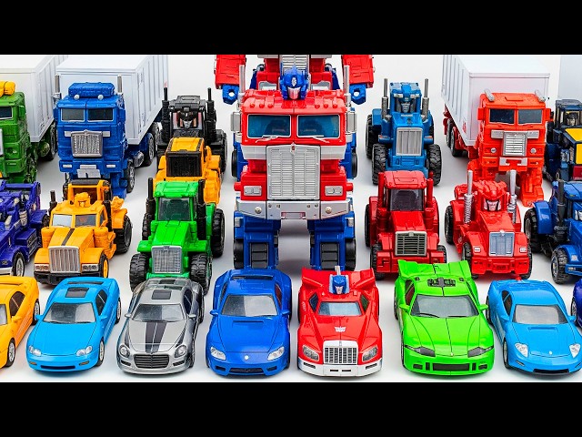 Vídeo relacionado con Mochila oficial Transformers para niños de regreso a la escuela de gran capacidad Autobots Bumblebee, Optimus Prime y Megatron Sports Mochila Bolsa de viaje