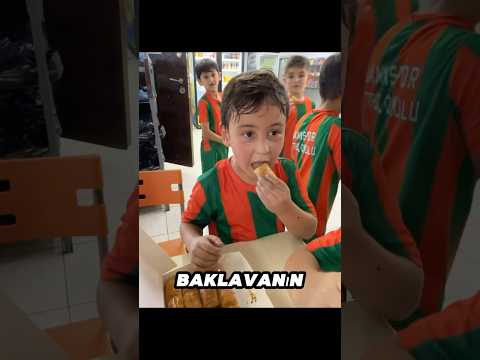 Hak etti 😀😀