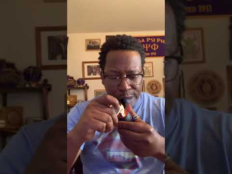 Breaking in my new Stanwell.