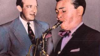 Harry James and His Orchestra with Willie Smith - Who&#39;s Sorry Now? (1946)