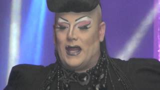 Eddie DeBarr: &quot;I Want It That Way&quot; @ Showgirls!