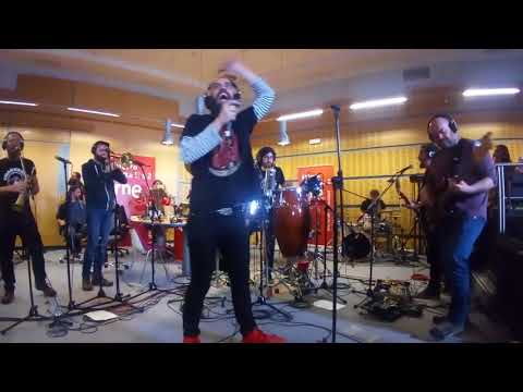 Eskorzo en 'Abierto hasta las 2': "Suave"