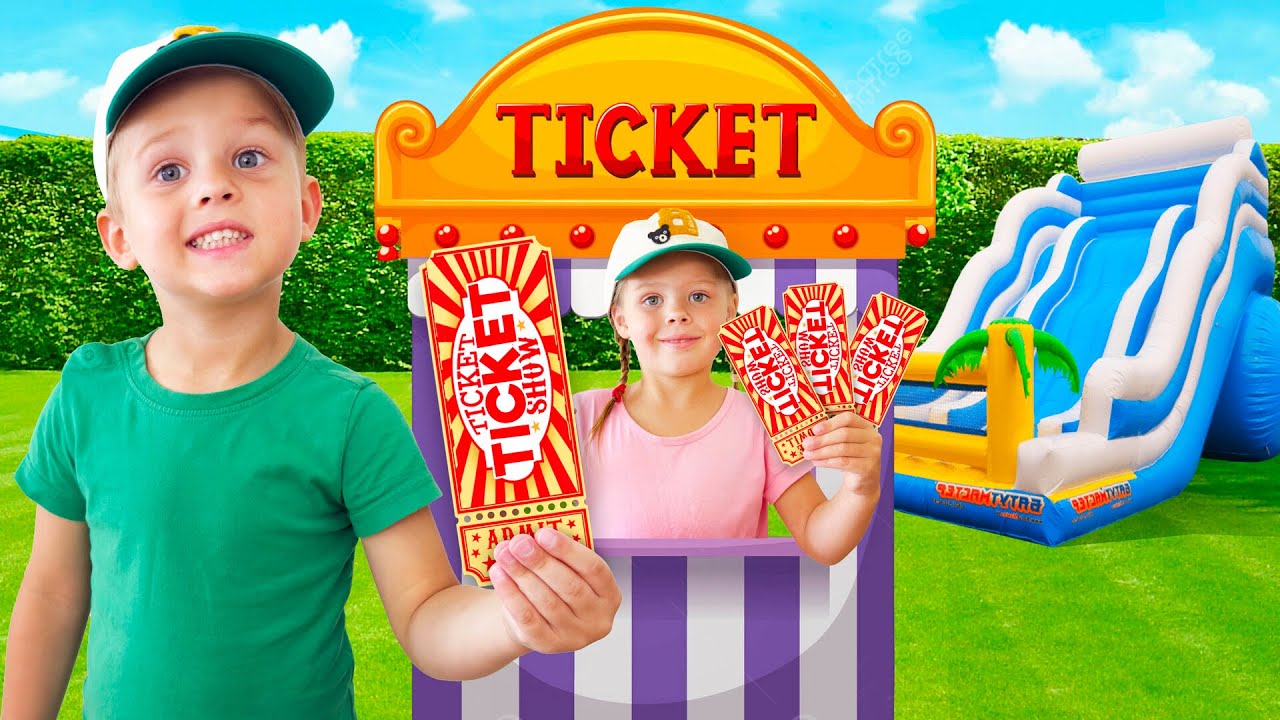 Superhero Fun! Naomi & David Trampoline Park Adventure