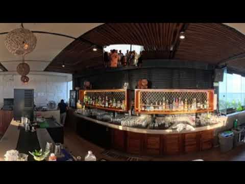 Rooftop restaurant immersive tour