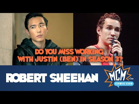 Robert Sheehan Panel - Do you miss being with Justin In Season 3? MCM Comic Con London - May 2022