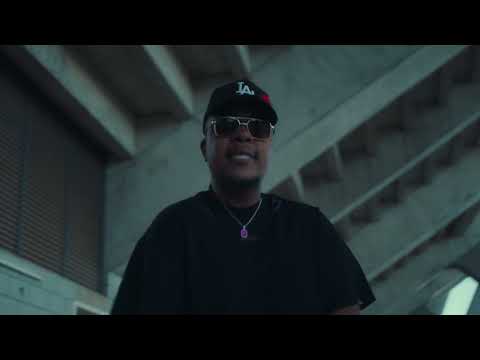 Buxy Mw - Khudza feat Tsar Leo ,Charisma & Episodz (Official Music Video)