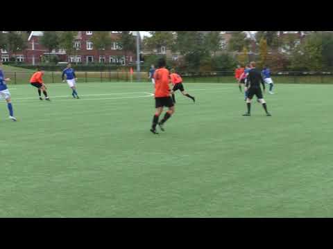 30 okt 2021 VV De Meern 2 - GVVV 2 com 3-4 in de spannende slotfase schiet Diede op de paal