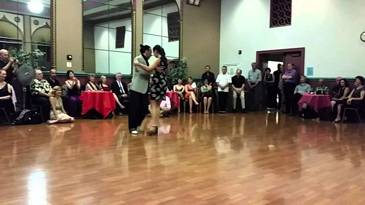 2015.06.20 Juan Cantone & Sol Orozco, milonga Epoca vals