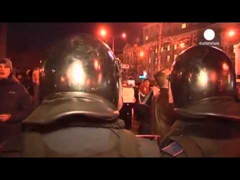 Tensionohet situata në Ukrainë, një ditë para referendumit, 2 të vrarë në protesta