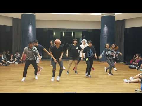 KPOP Dance Off Vol 103: Pentagon - Naughty Boy