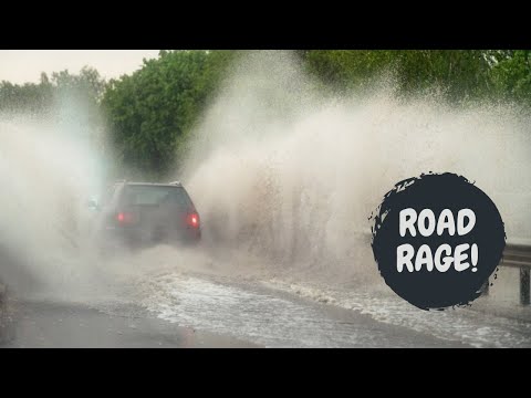 Epic Revenge: Car catches up another car just to SPLASH water on it | Did You Miss This?