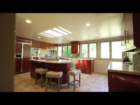 34 Oak Ridge Lane, Orinda for sale.