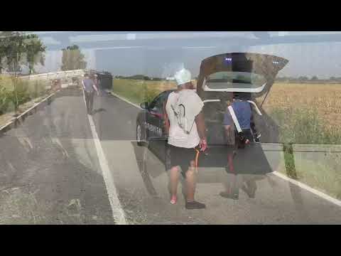 Camion ribaltato sulla Bassa di Casalmaggiore