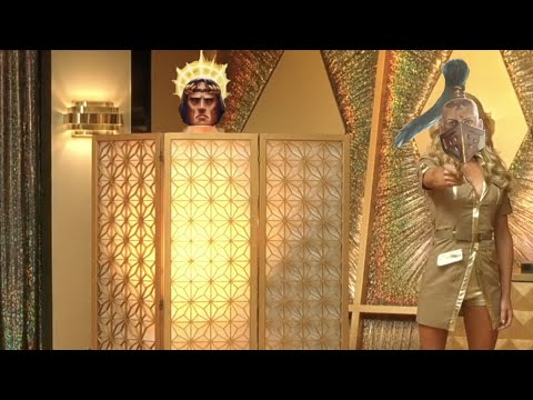 The Emperor Explains His Aesthetic Choices | Warhammer 40K Meme