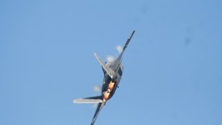 preview picture of video 'F-22 Raptor - NAS Jax Air Show 2014'