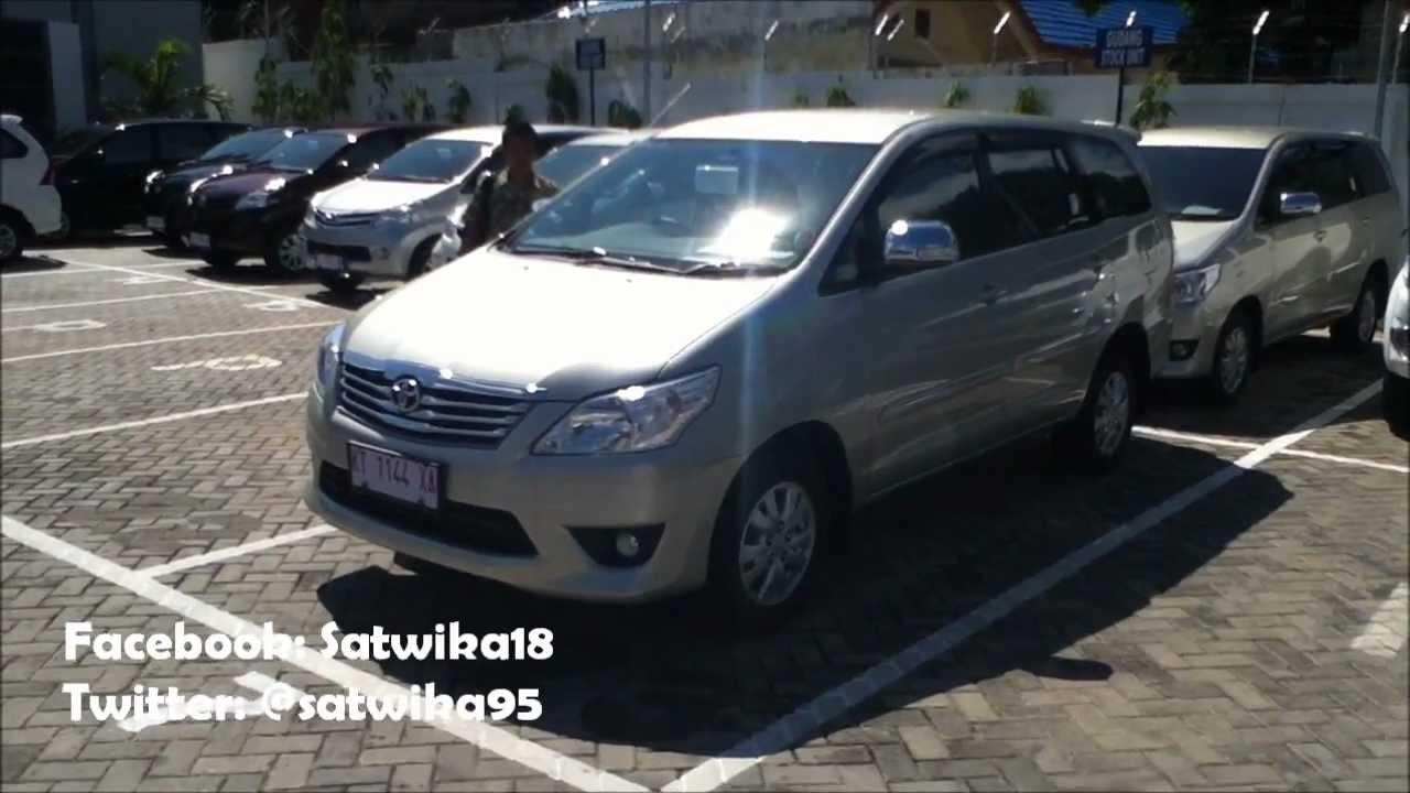 2012 Toyota Kijang Innova 2.5 G Start Up, Engine, In Depth Tour