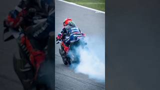 Download lagu Quartararo's SUPER burnout 🔥💨 mp3 Download lagu Quartararo's SUPER burnout 🔥💨 mp3