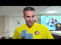 Van Persie over functie als spitsentrainer: 'Ik ga me niet committeren'