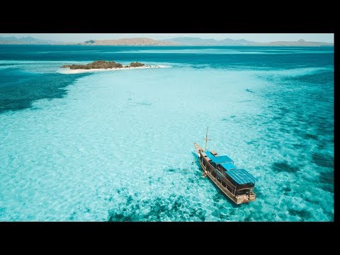 Sailing the islands of Komodo with Flores XP