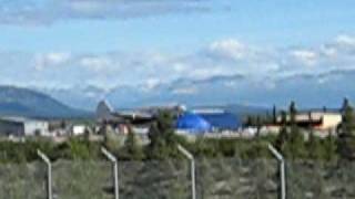preview picture of video 'C-46 Departing Iliamna, Alaska, 8/29/2007'