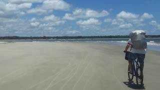 preview picture of video 'Praia deserta Superagui - Paraná'