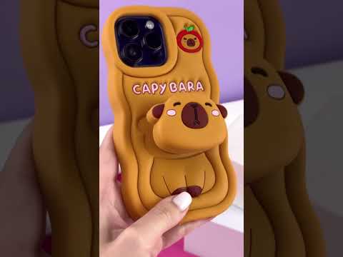 Чехол для iPhone 16 Pro противоударный резиновый бампер с попсокетом CAPYBARA, сиреневый - фото 1 - id-p2744778158