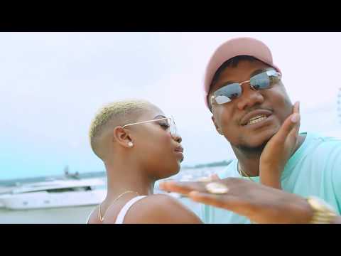 Mad fun at CDQ Mujo Video Premiere at Quilox Watch!