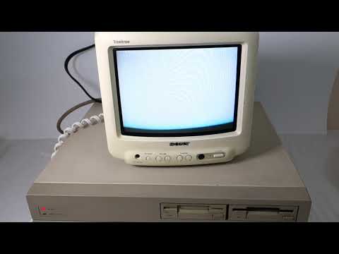 Commodore Amiga 2000 HD with Sony CRT TV Monitor