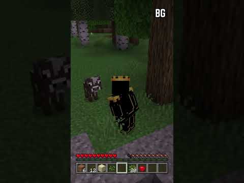 ADORABLE Baby Cow in Minecraft?! 🐮🎮 #gamershorts