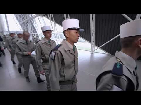 La cérémonie des képis blancs de la légion étrangère