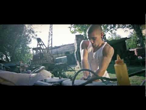 Pesho Malkia, IGI Androvski & Dim4ou - Statusa