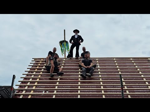 Roof | Battens and foil