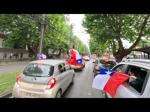 Adherentes celebran el triunfo de José Antonio Kast en Temuco, Araucanía, Chile.