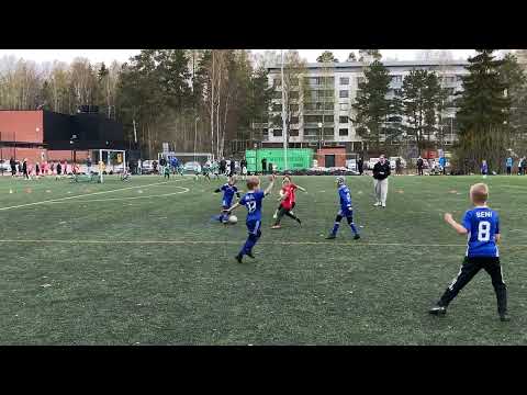 2022-05-07 EBK/Sininen- Kasiysi/Valkoinen