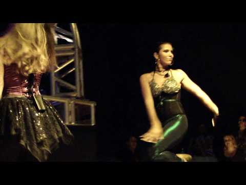 DJ Tom Hopkins feat. Samara LIVE no Indaiatuba Clube 03/04/2010 - I Know You Want Me