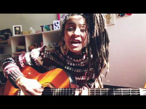 Marina Peralta (#fiqueemcasa) - Mama Respect