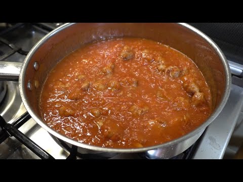Ragù di Salsiccia Sardo con lo zafferano. Il vero sugo originale per i Malloreddus fatti a mano!