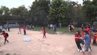 Trò chơi với làng trẻ SOS :3