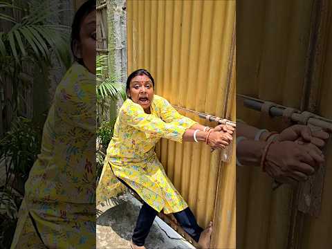 Amaira ke ghar ka gate hi nhi khul rha 😱 🤣 #shorts #thegeetagurjar #funny #trending #comedy #bhoot