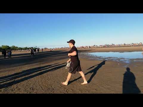 Woodbine Beach Toronto | Canada's Beach | Wajiha's Vlog