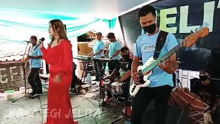 Download lagu PENGABDIAN SEORANG WANITA - DERA TRISULA mp3