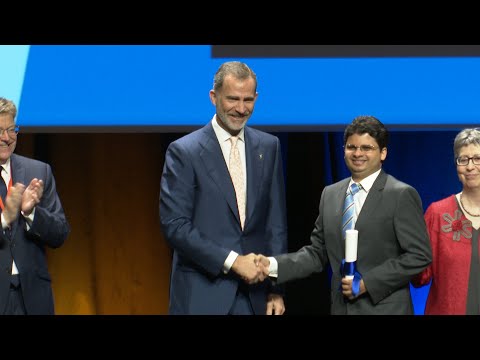 Rey Felipe VI insta a "retener el talento" en ciencia y tecnología
