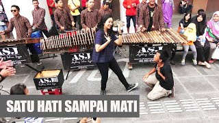 Download lagu SATU HATI SAMPAI MATI -- ANGKLUNG SATRIA MALIOBORO YOGYAKARTA mp3 Download lagu SATU HATI SAMPAI MATI -- ANGKLUNG SATRIA MALIOBORO YOGYAKARTA mp3